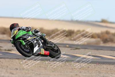 media/Nov-16-2025-Race Pace (Sun) [[8c5fa54630]]/Verified Riders/9-Turn 16 (150pm)/